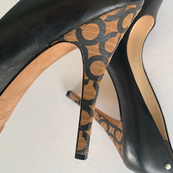 COACH Signature Alexa Black Pumps - Picture 9 of 16